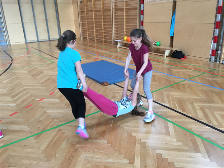Volksschule - Sporttag in Kalsdorf